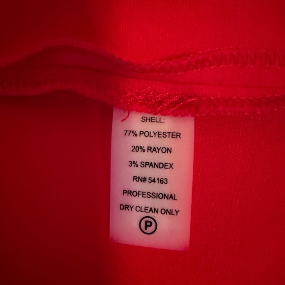 Little Red Dress with Cap Sleeves. Fully Lined. Beautiful, Classy and Sassy! - Picture 6 of 7